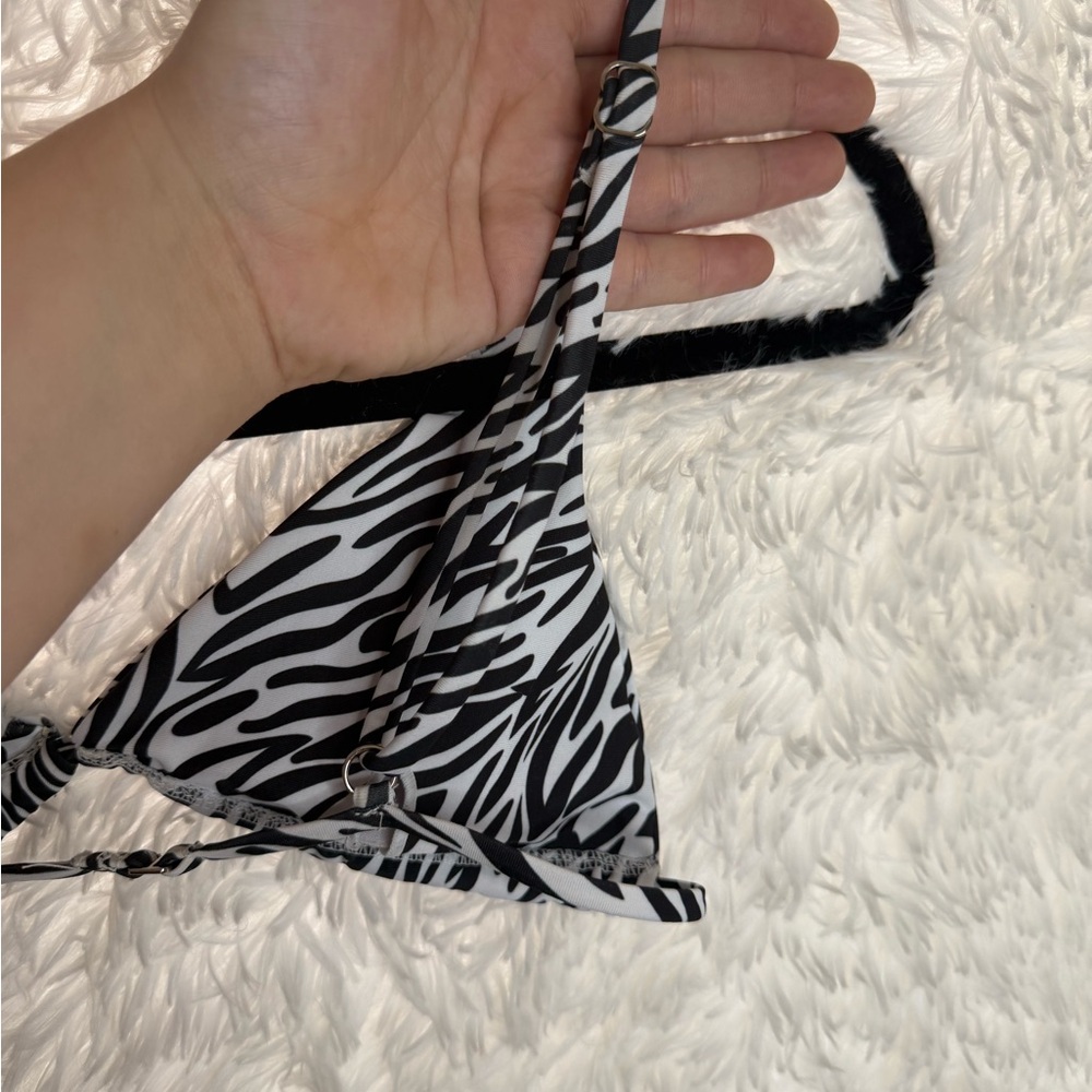 SHEIN Monochrome Animal Print Bikini Top